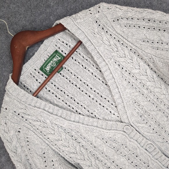 American Eagle Outfitters Sweaters - American Eagle Gray Cable Knit Cardigan Sweater Women Size M V-Neck Button Front